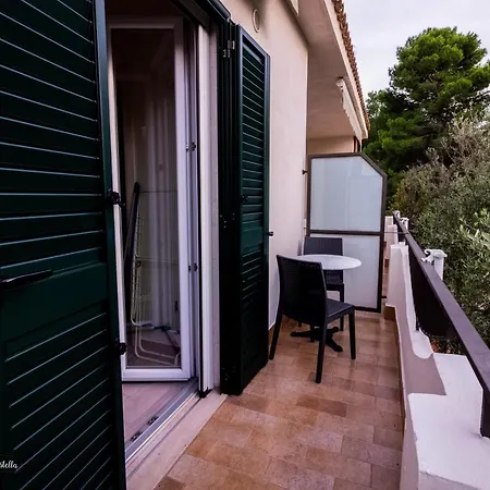 Villa Anna Residence Rodi Rodi Garganico Exterior photo